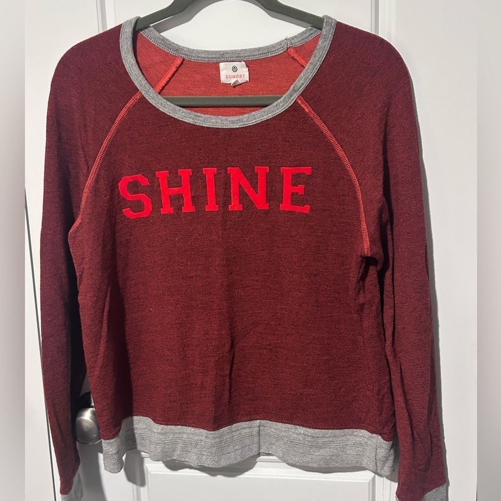Sundry Cozy Shine Sweatshirt Lightweight. Size 2 (medium)